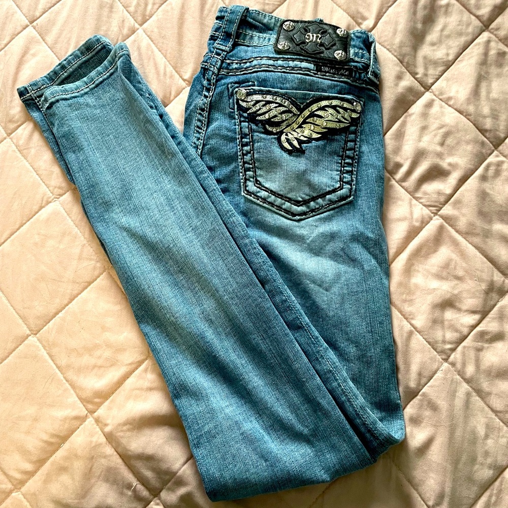 Size 27  miss me skinny jeans